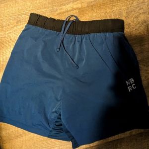 New Balance 5" running shorts small